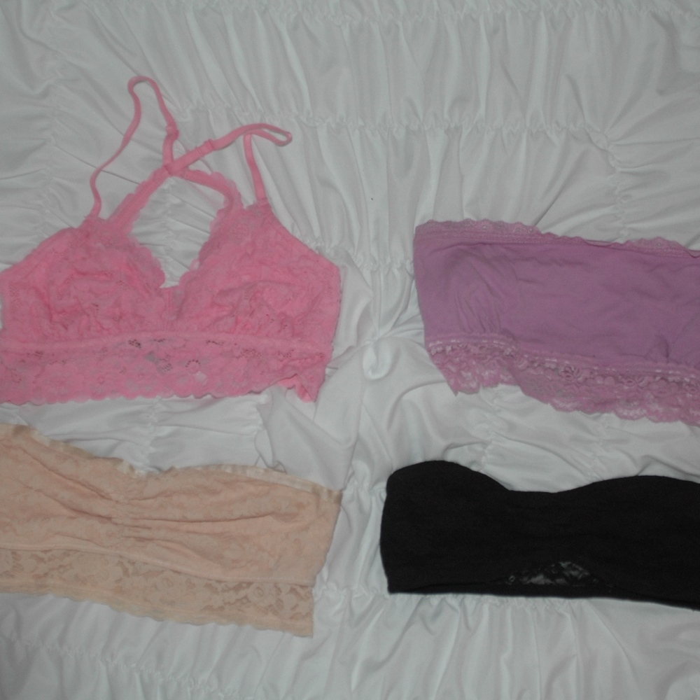 excellent condition bralette bundle